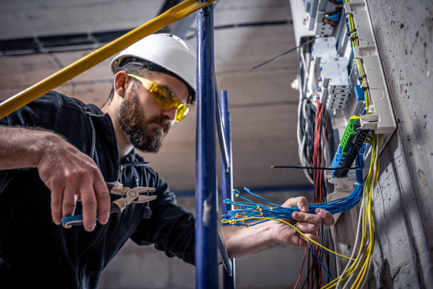 Best 24-Hour Electrician  in Mcarthur, OH